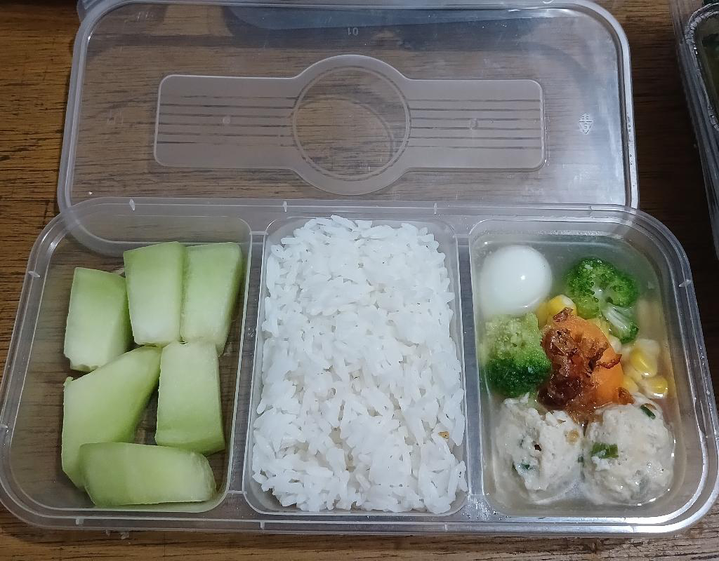 PMT Bola2 Tahu Ayam