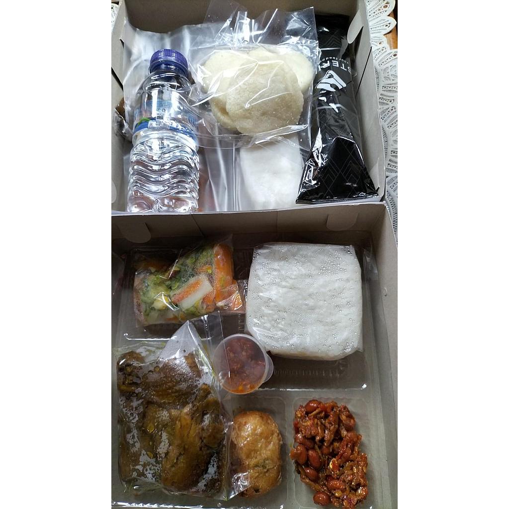 Nasi dan Snack Box Livva Catering