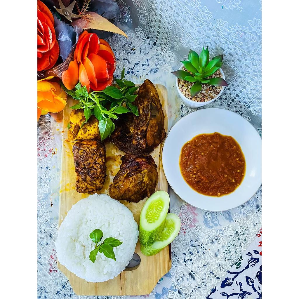 Nasi Box Ayam Bakar Sirkus