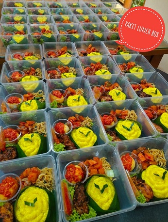 Paket Nasi Kuning Magenta