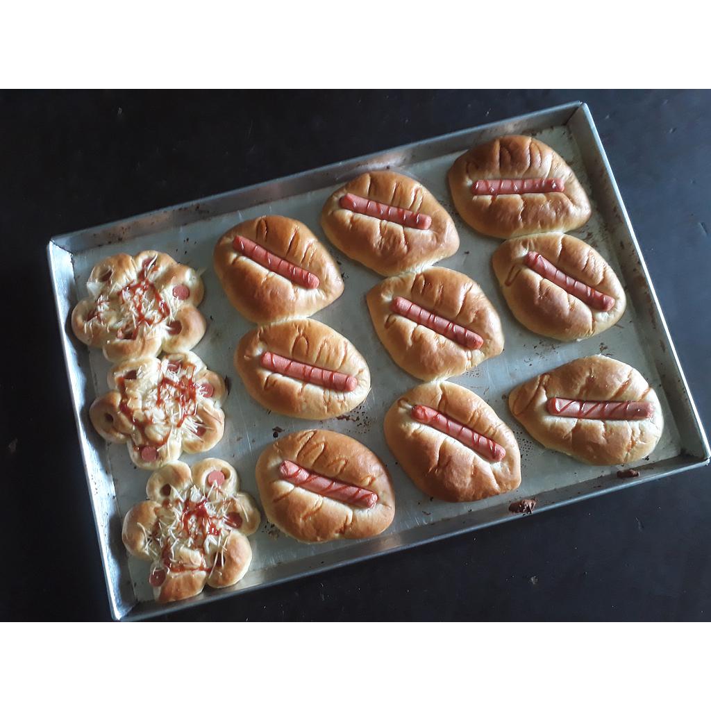 ROTI MANIS