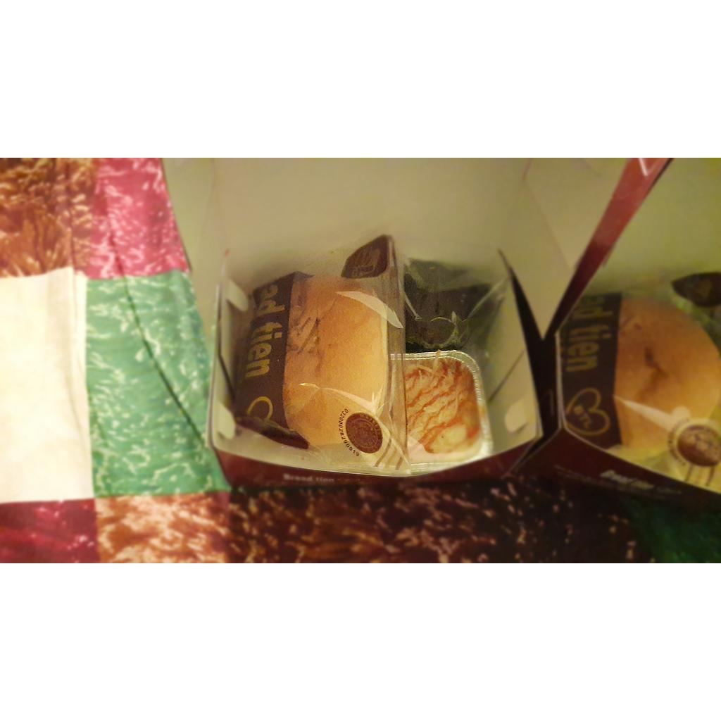 ANEKA ROTI BREAD TIEN