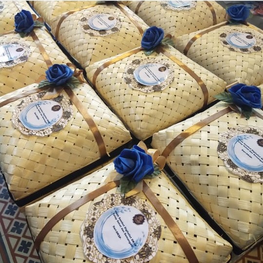 PREMIUM Pawon Pandawa Lima Lunch Box Besek Tulang