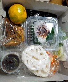 Paket Nasi dan Snack Box Cak Salam