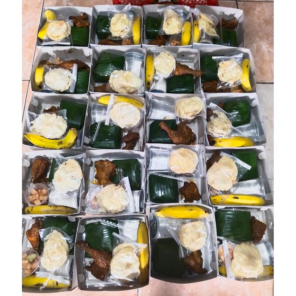Nasi Box Kebuli Spesial Ayam