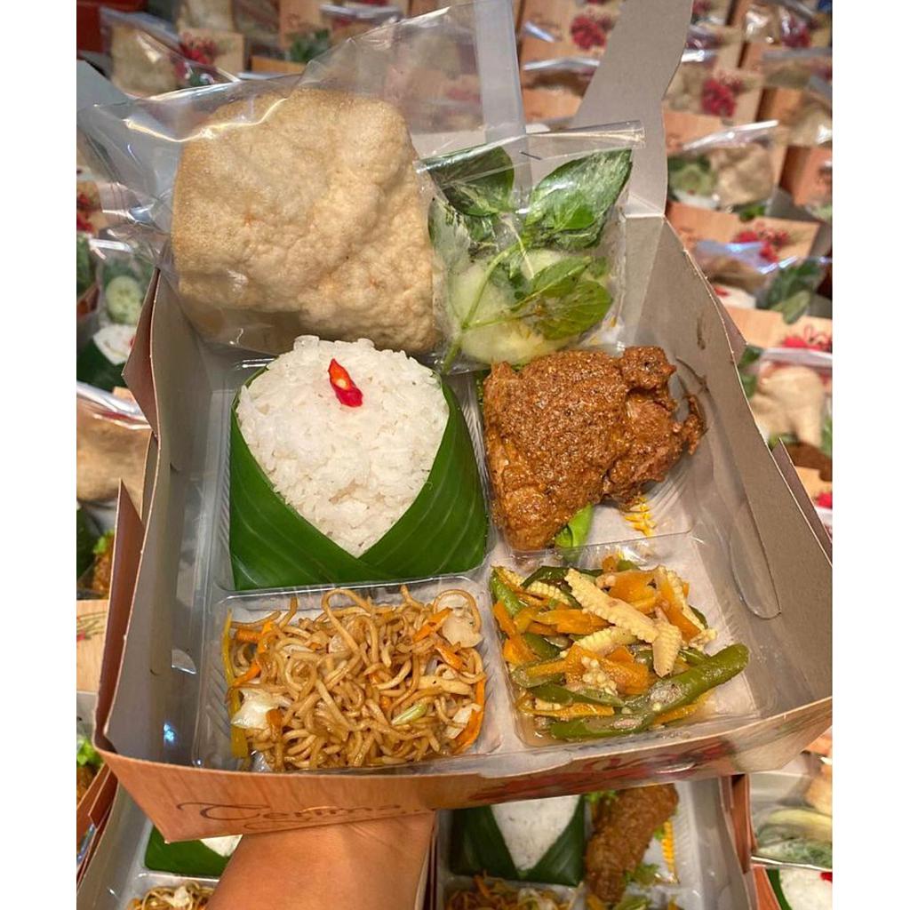 Nasi ayam rendang