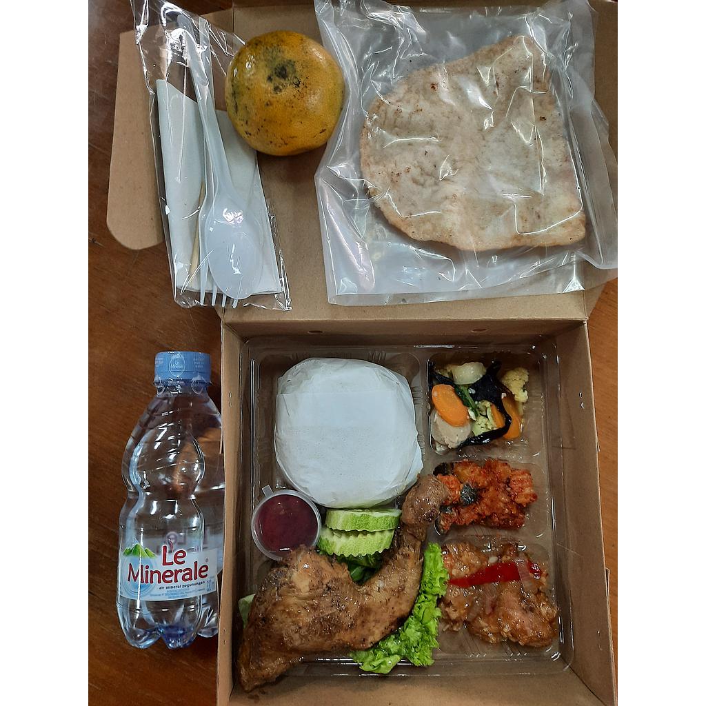 D'King &amp; Queen Nasi Box 1