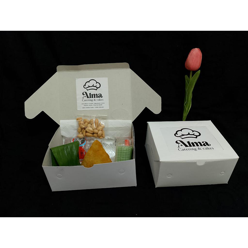 Snack Box Paket 4