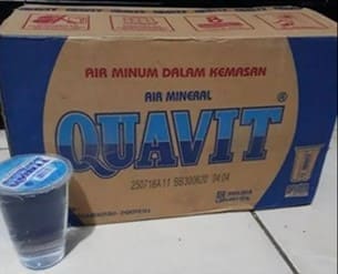 Air Mineral Gelas 240ml