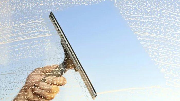 Wiper Pembersih Kaca