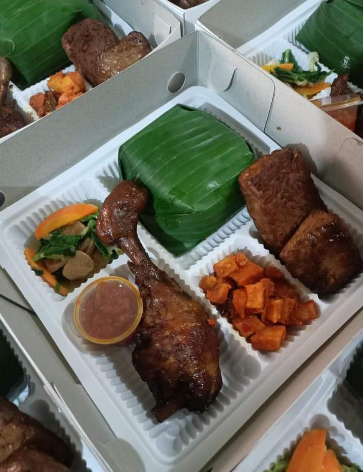 Lunch Box Bacem by Nitas Cake
