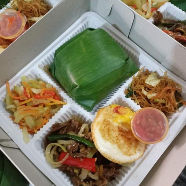 Lunch Box Ayam Teriyaki by Nitas Cake