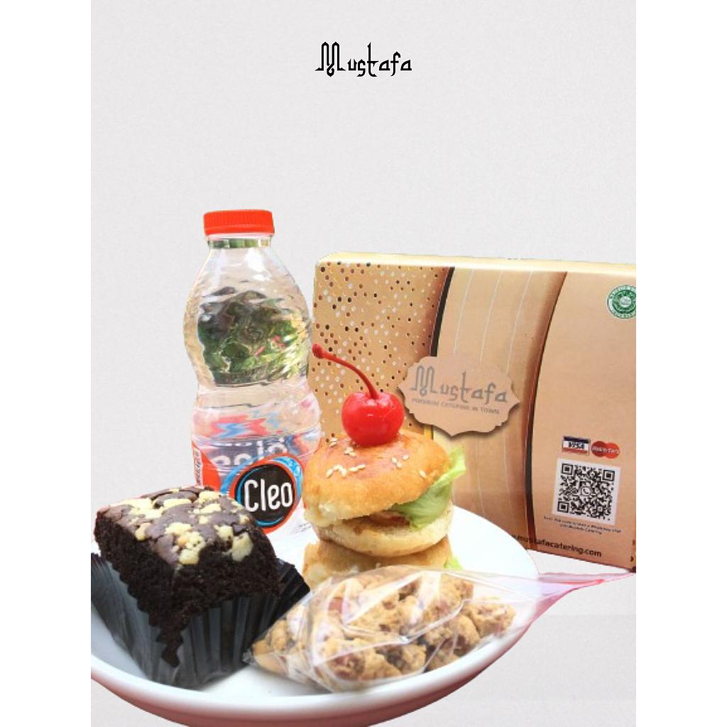 SNACK PAKAI CLEO