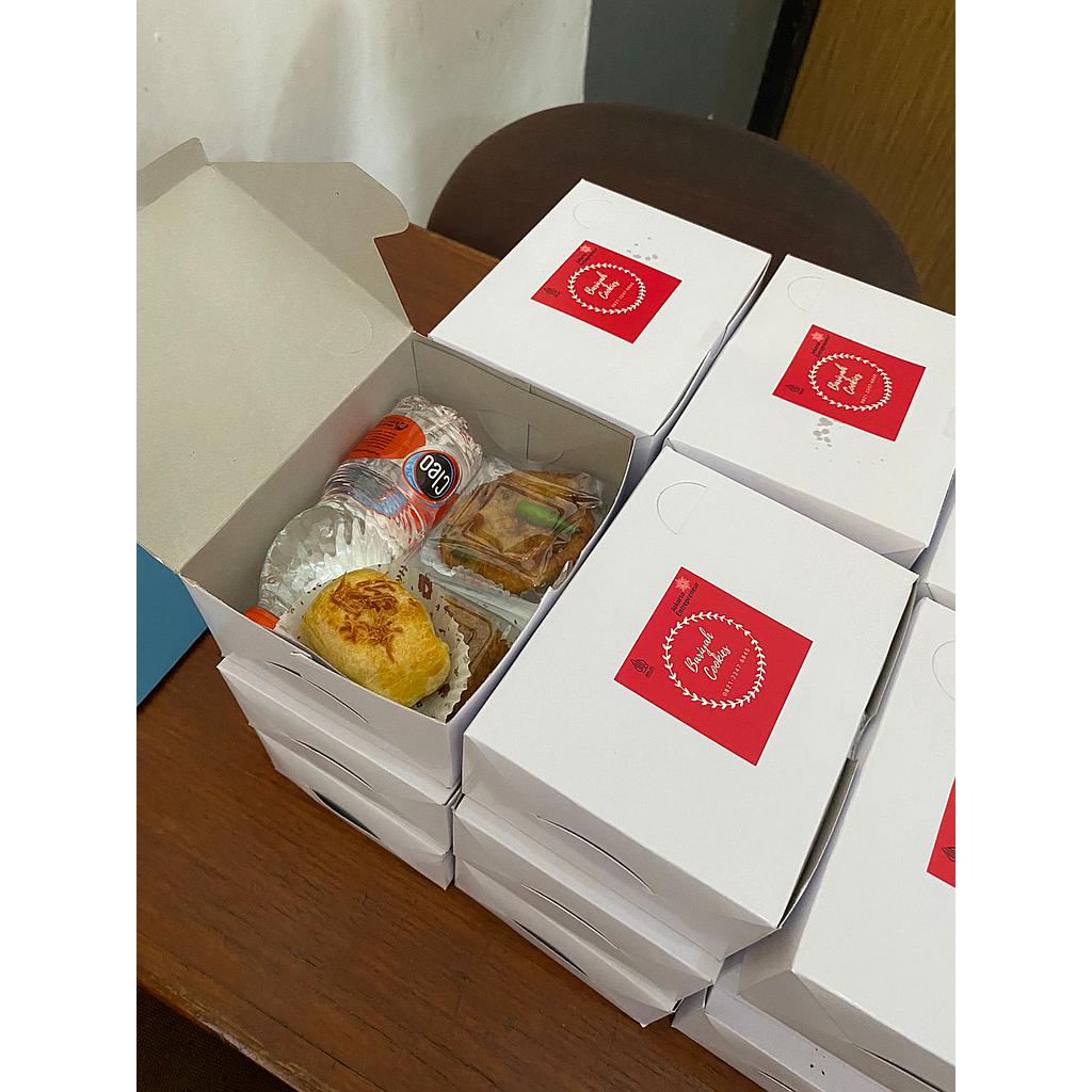 Paket 4 Snackbox(isi 10 box)