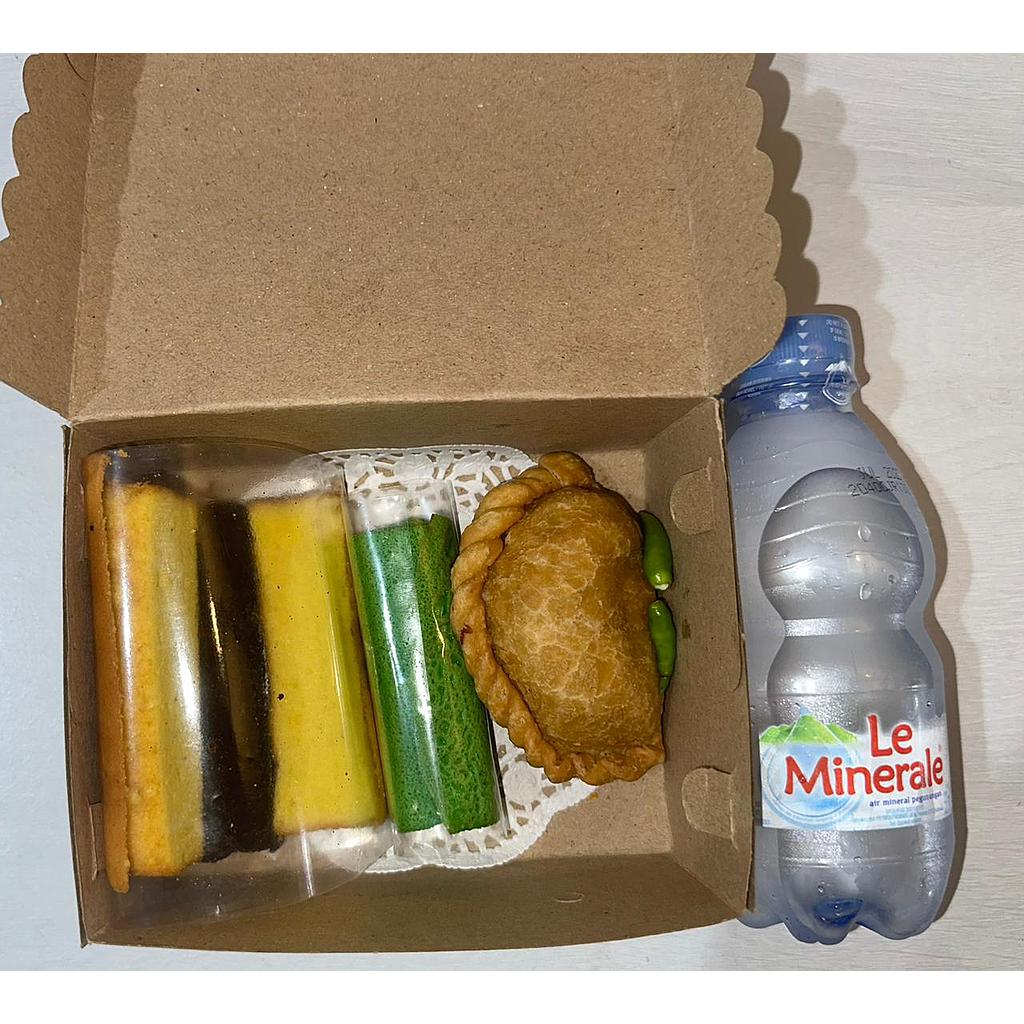 Snack Box Menu 1 Boga Nyonya Tuti