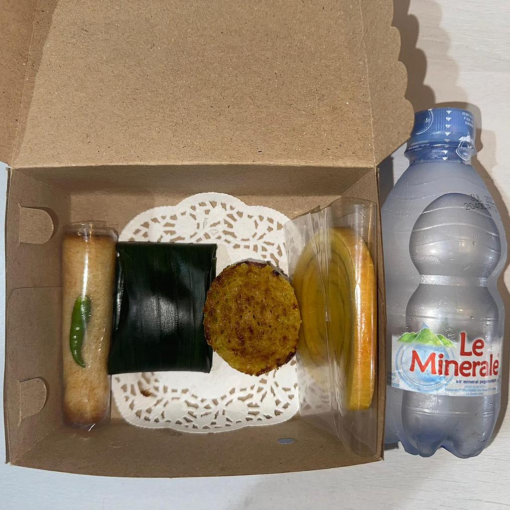 Snack Box Menu 2 Boga Nyonya Tuti