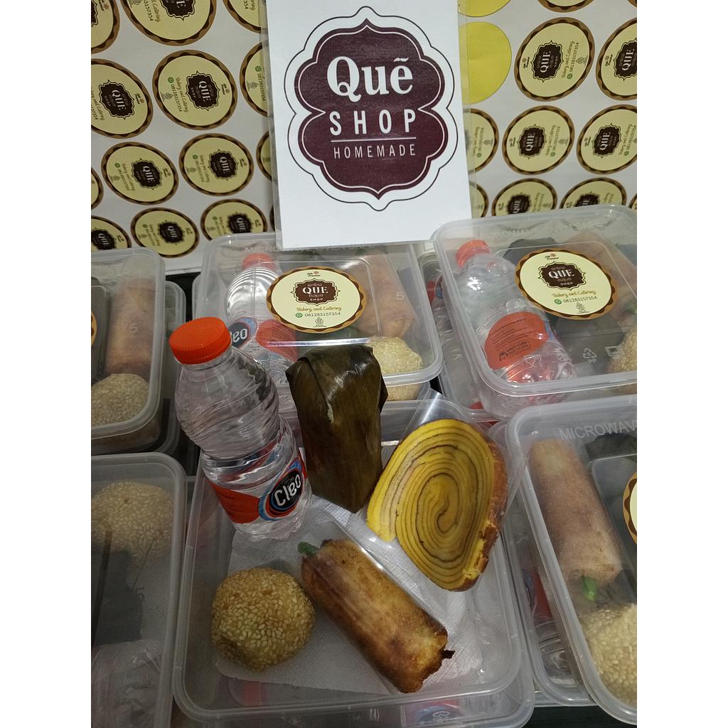 Snack Box 8 by Qu'e Shop