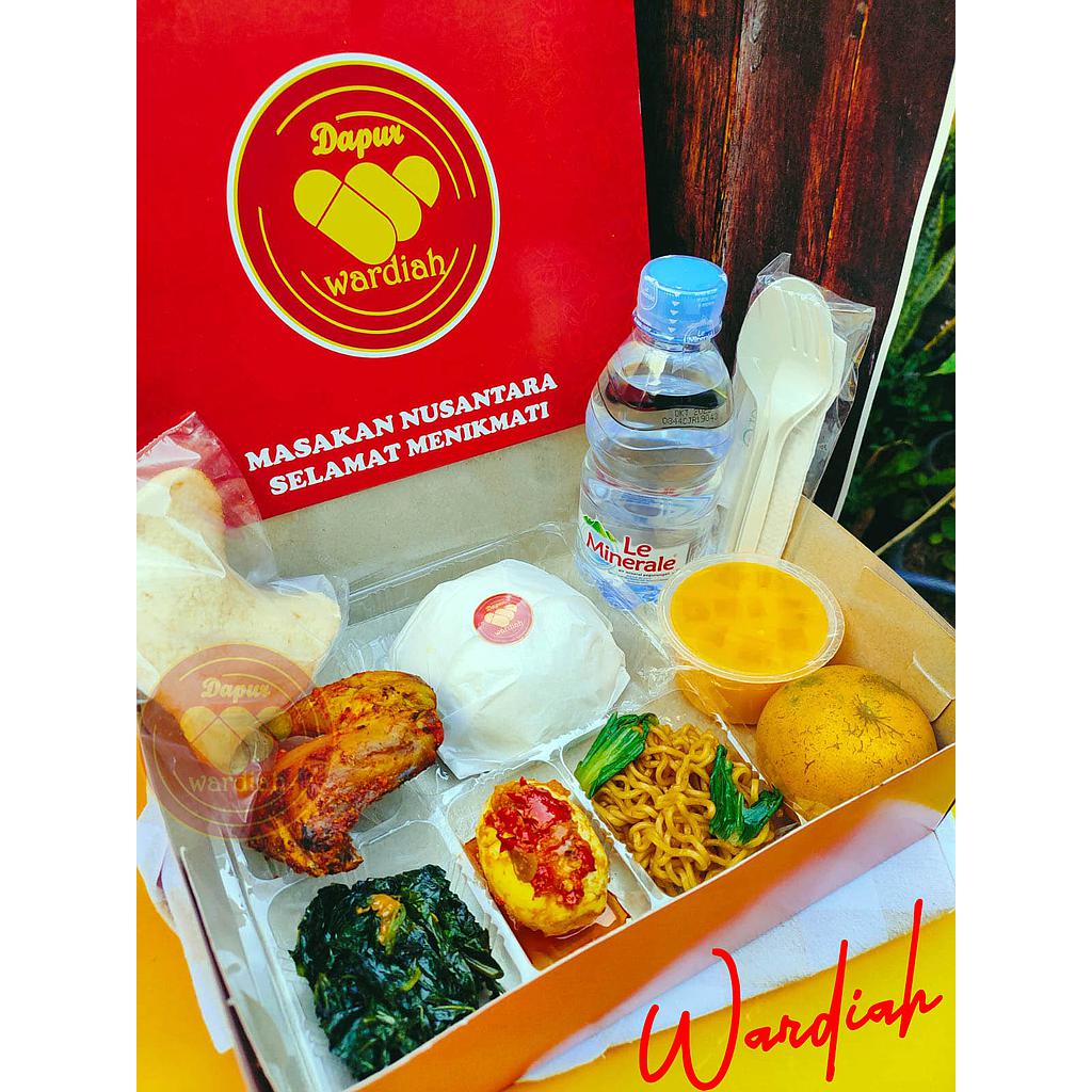 NASI BOX DAPUR WARDIAH 4 - Menu Ayam
