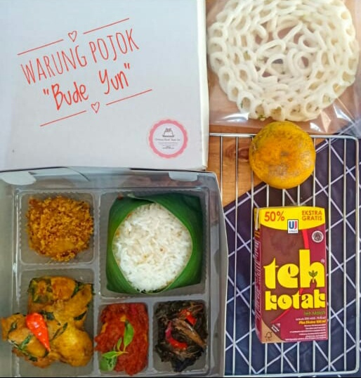 Nasi Ayam Woku + Rendang