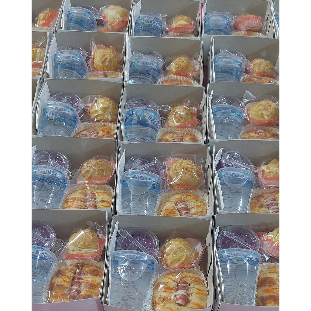 Paket Snack Box 18