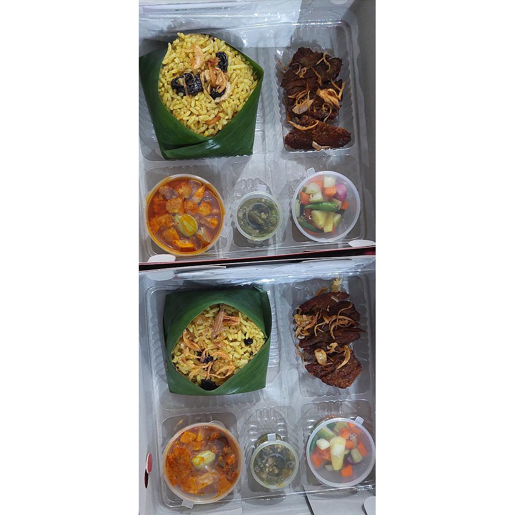 Paket Nasi kebuli daging kambing