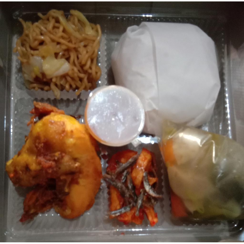 Paket Nasi Sayur sop