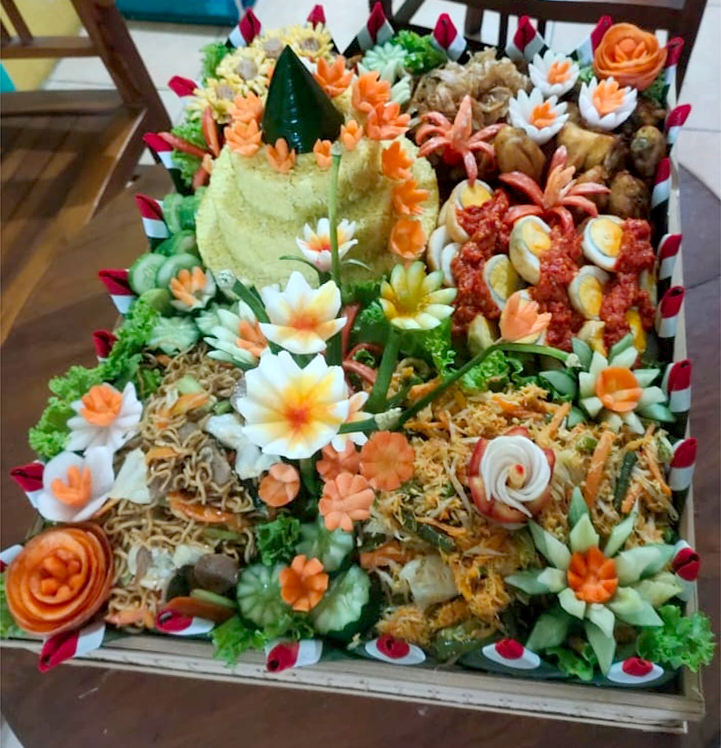 Nasi Tumpeng DR C