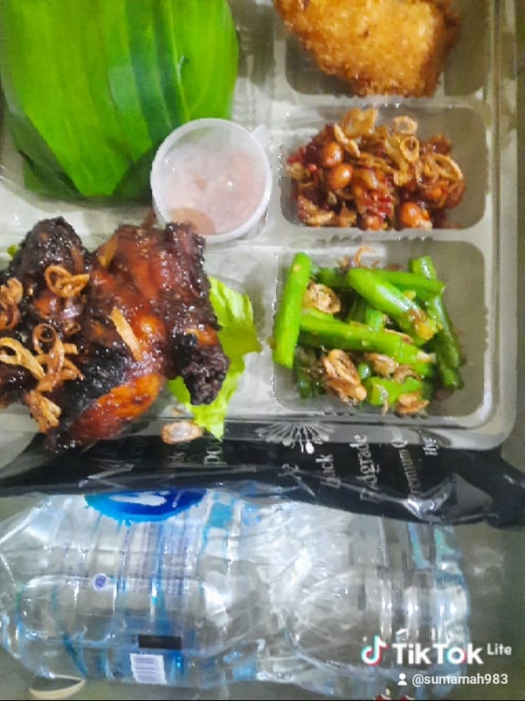 Paket Nasi Box dan Snack Box