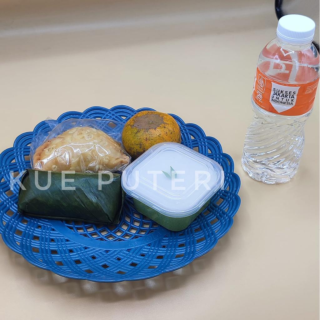 Paket F Snack Box | Kue Puteri