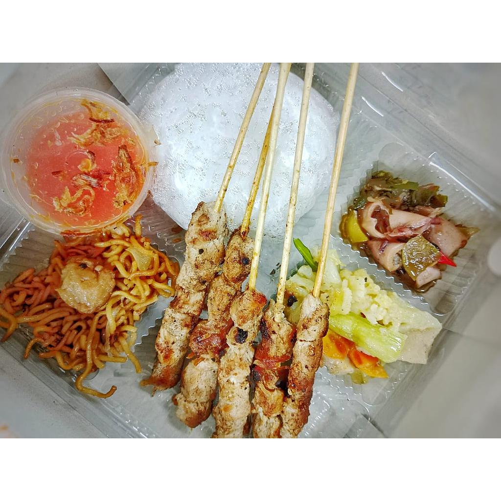 SNACK DAN MAKSI BY NAYAFA LEZAT