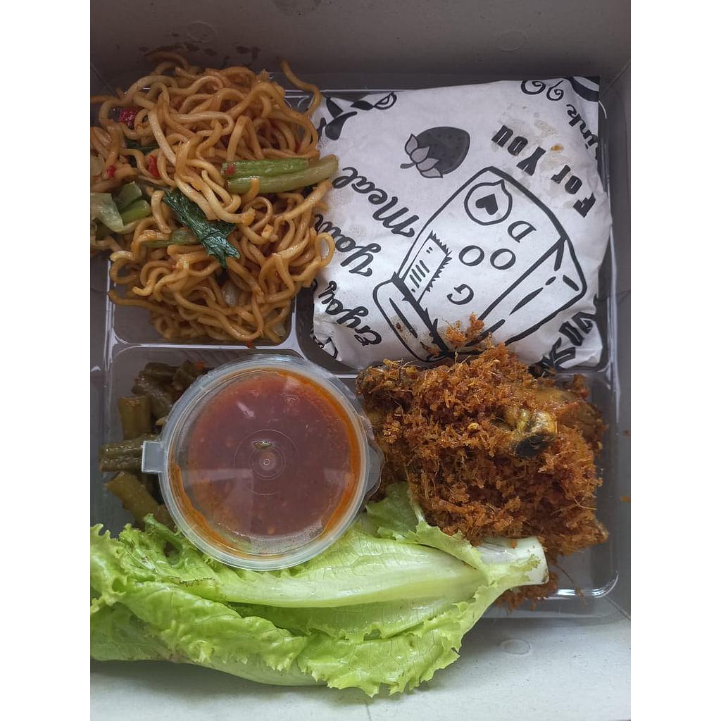 Nasi Box By Kedai Family Rizky