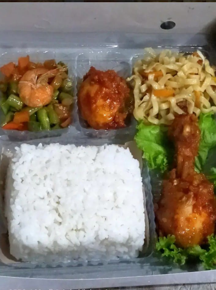 NASI BOX ERYANTI