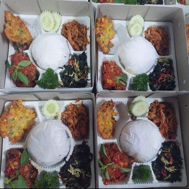 Nasi Box Paket D By Sendok Garpu Jakarta Catering