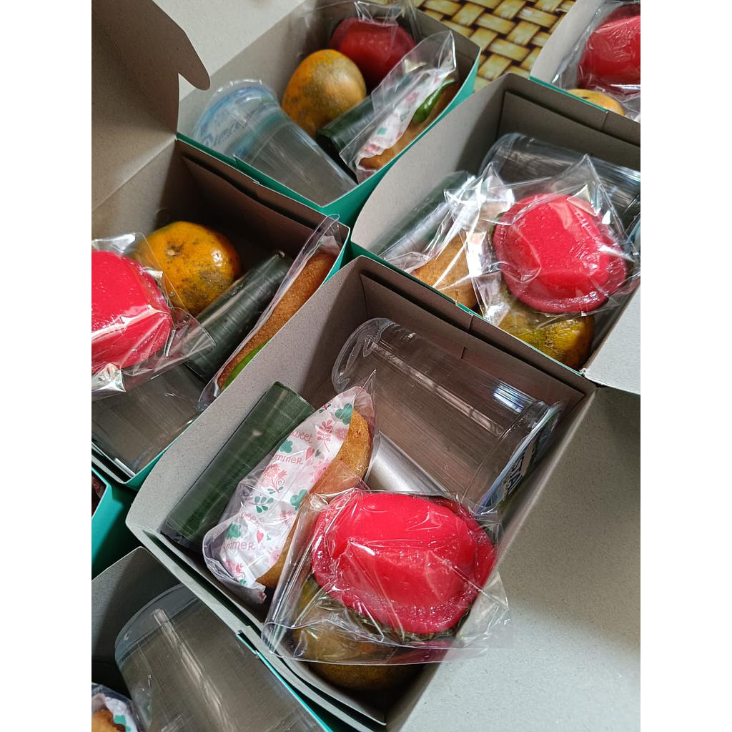 Snack Box Masakan Ibu