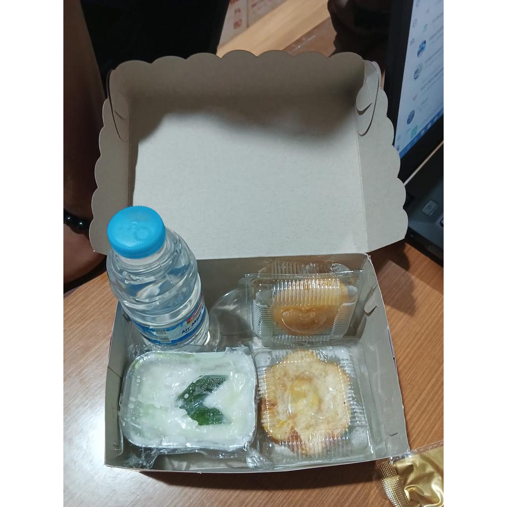 Snack Box Warung Nasi Bu Risni