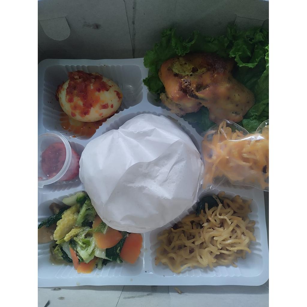 Nasi Box Pempek 77