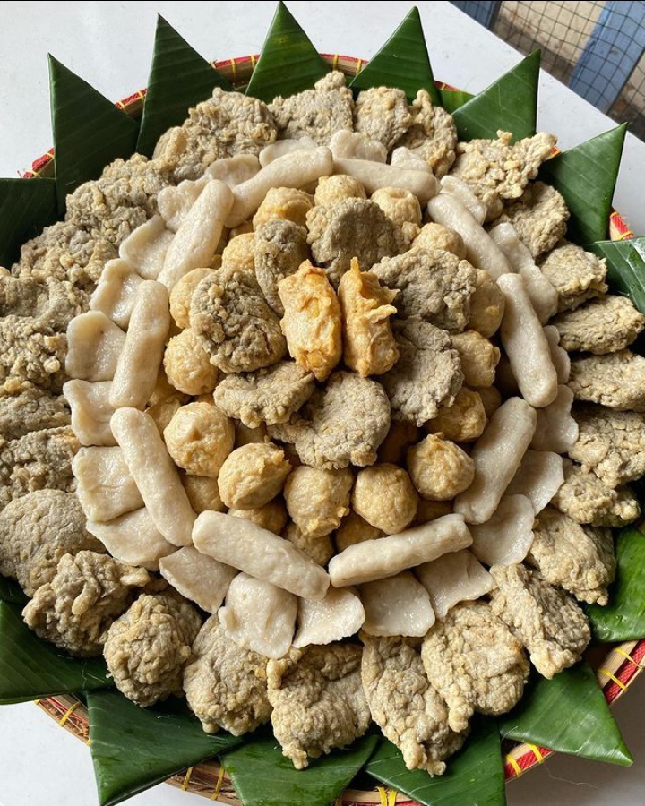 Pempek prasmanan