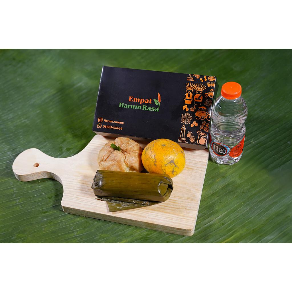 Snack Box Empat Harum Rasa