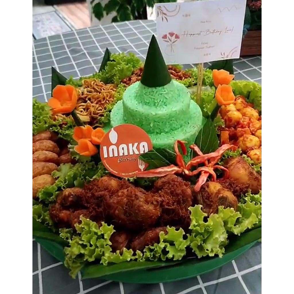 Nasi Tumpeng