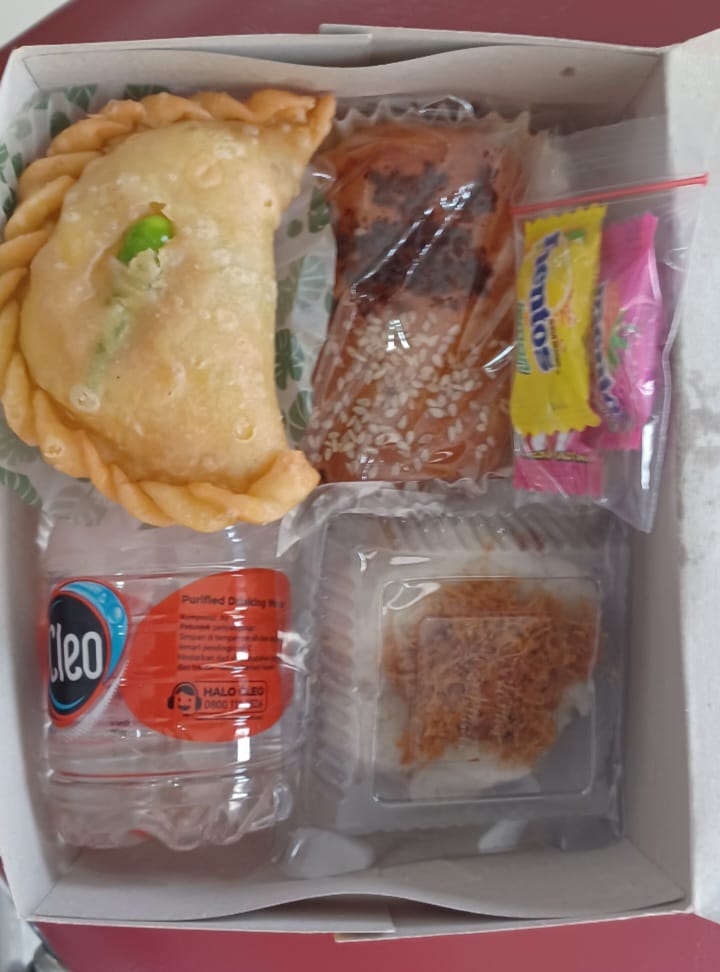 PAKET 20 SNACKBOX (isi 72 box)