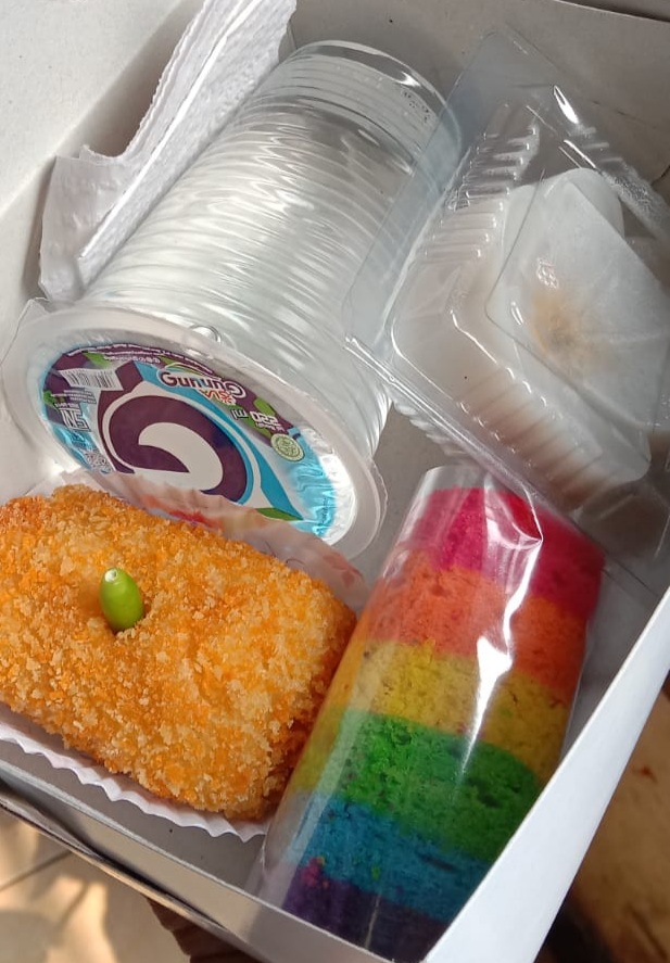 Snack box