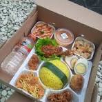Paket Nasi &amp;snack Box Premium