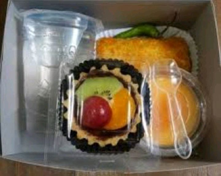 snack box kedai naufalyn