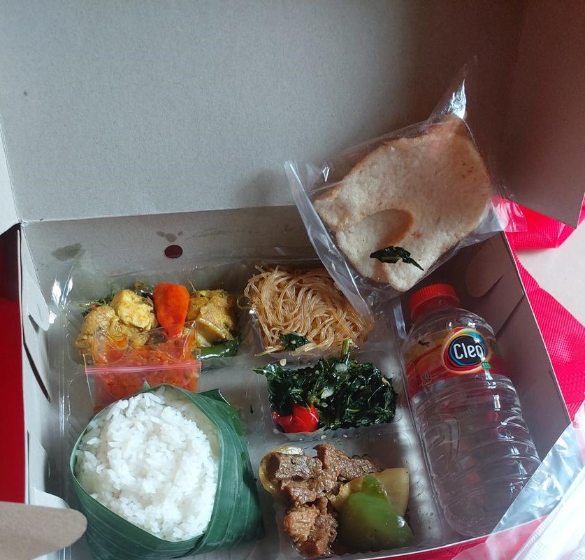 Paket 2 Nasi Box Daging Lada Hitam (Beef Black Paper) - Dearasa Catering
