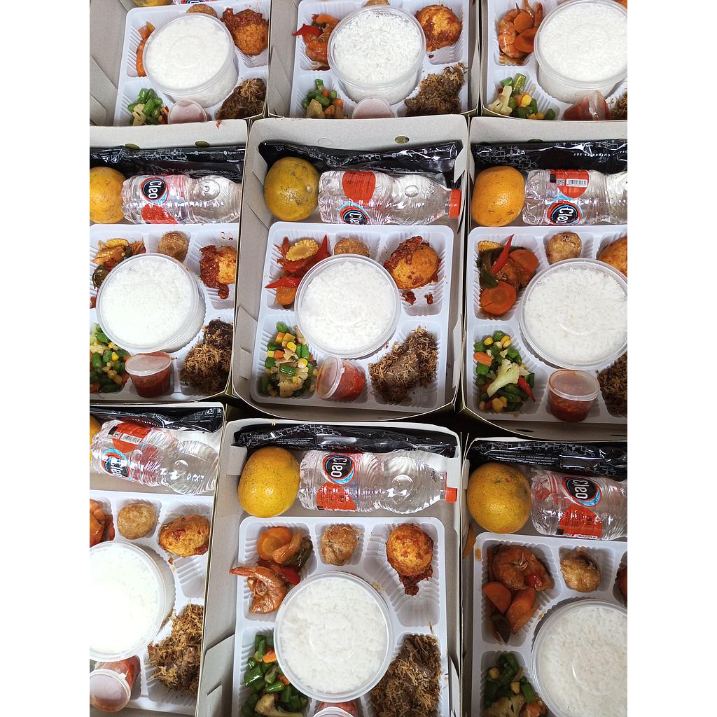 Paket Nasi Box 47 De'Carissa