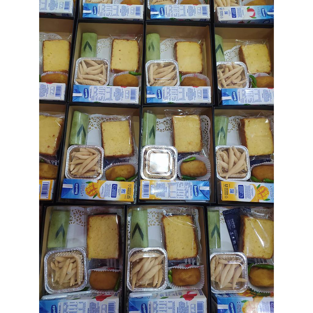 Snack Box 33 De'Carissa