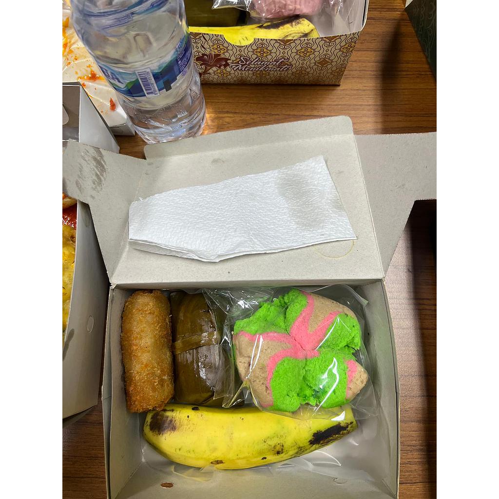 Snack box nal's food