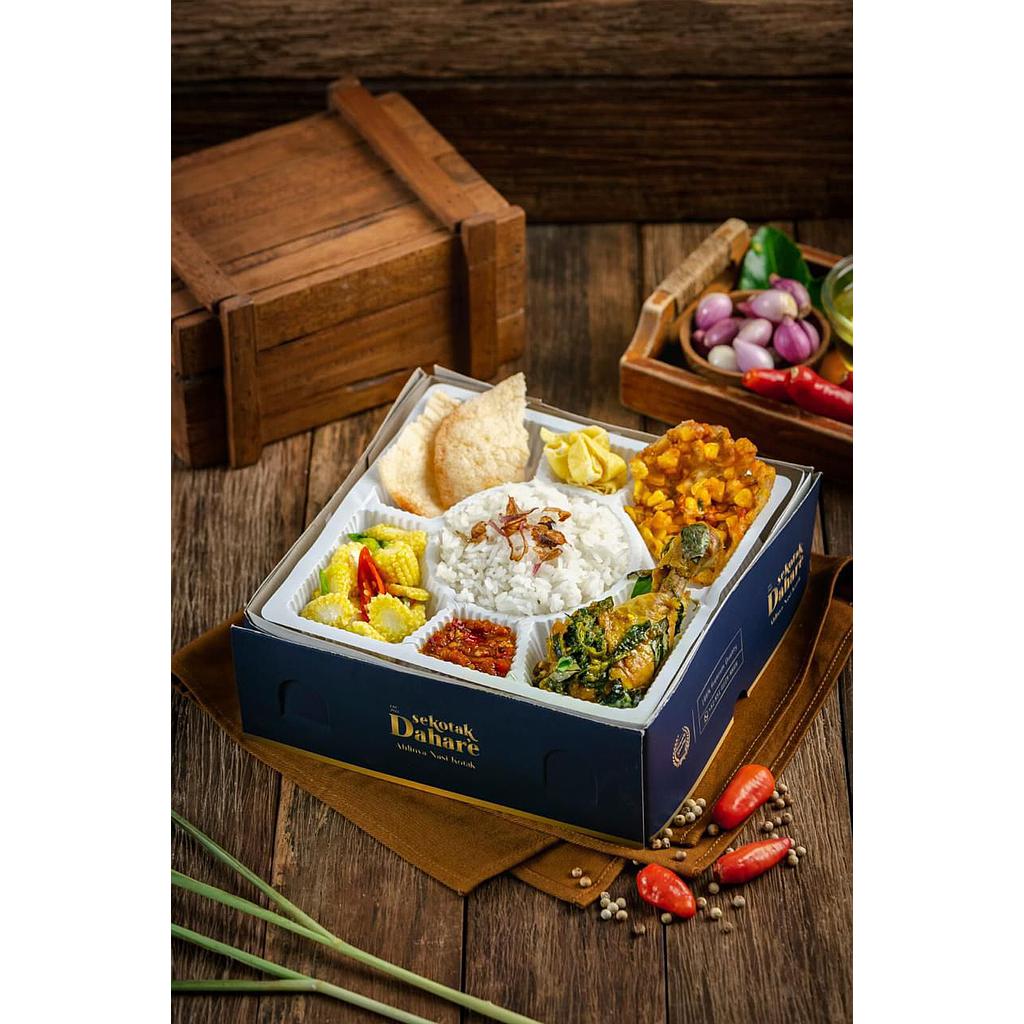 Paket Premium Nasi Ayam Woku