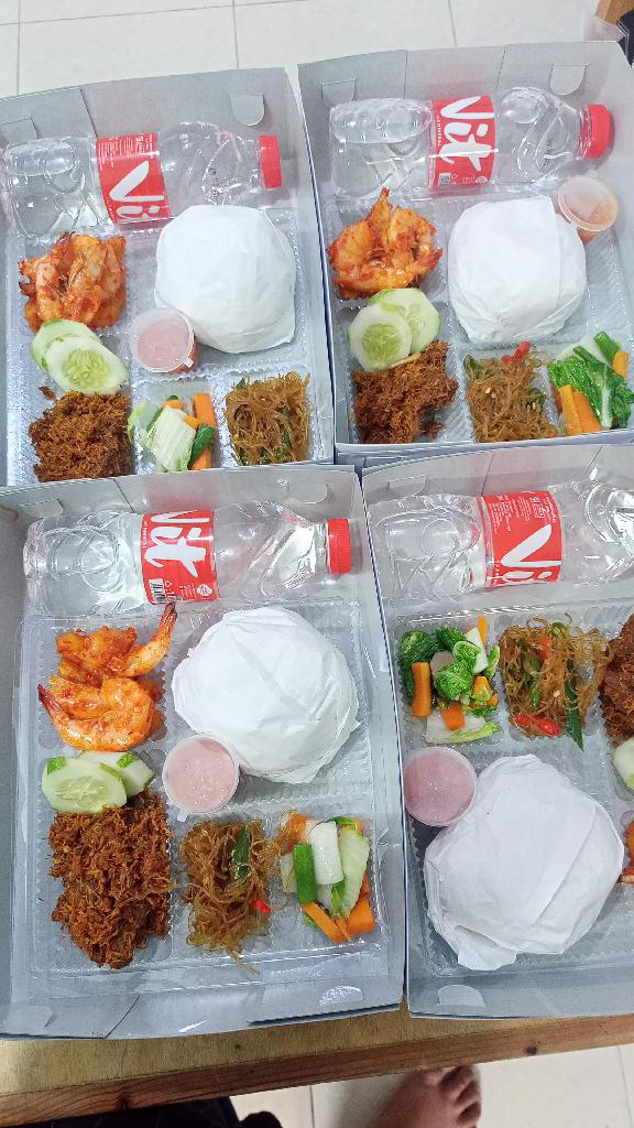 paket nasi box dan Snack 1