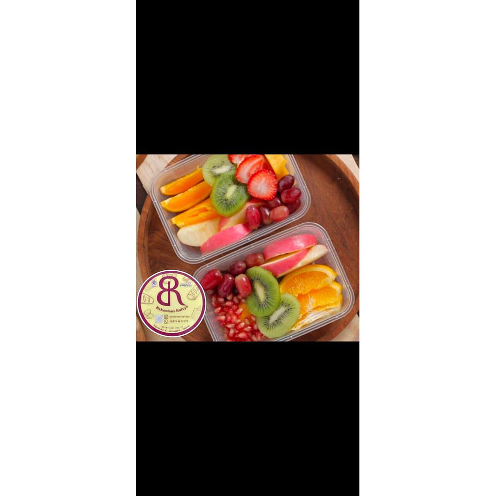 Buah Potong/Utuh